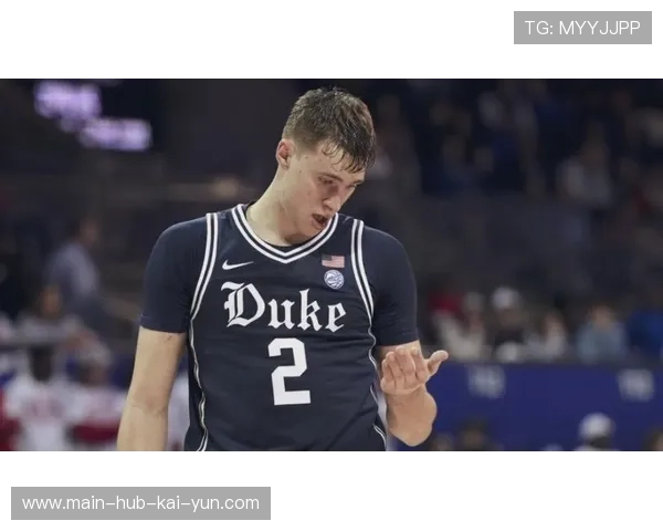 老鹰新星弗拉格持球突破高效，场均20.6分成进攻核心